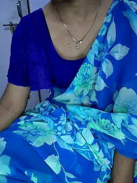 lovelygirl4567 online show from February 18, 2026, 4:58 pm