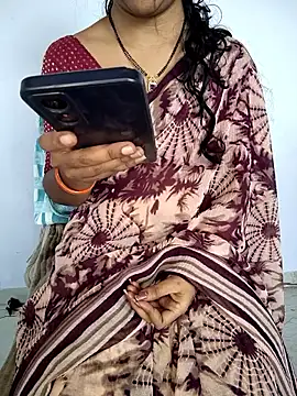 lovelygirl4567 online show from March 16, 2026, 6:06 am