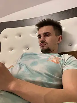 Demonpull69 online show from March 14, 2025, 10:05 pm