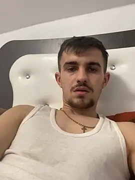 Demonpull69 online show from February 28, 2025, 2:53 pm