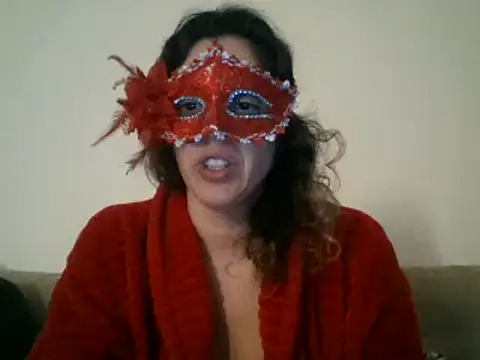 Snapshot of couple-tuga chatting on January 26, 2025, 10:35 pm couple-tuga online show from January 26, 2025, 10:35 pm