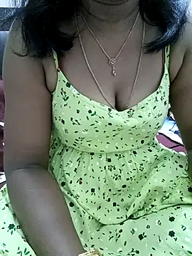 Tamil Vishalini online show from November 5, 2025, 4:32 pm