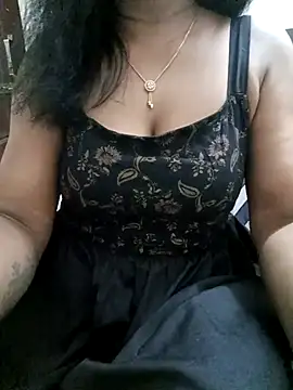 Snapshot of Tamil_Vishalini chatting on May 9, 2026, 6:22 pm Tamil Vishalini online show from May 9, 2026, 6:22 pm
