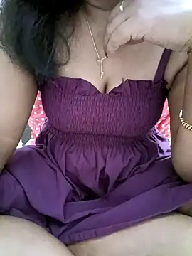 Tamil Vishalini online show from April 11, 2026, 5:05 pm