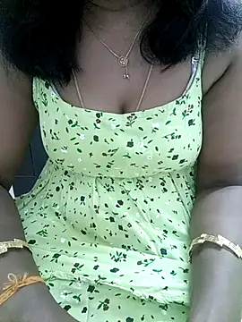 Tamil Vishalini online show from October 22, 2025, 6:13 am