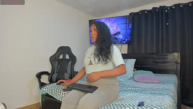 madisonbrunette online show from October 14, 2025, 3:51 am