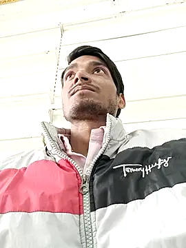 Snapshot of Tarun_0026 chatting on February 20, 2025, 8:50 am Tarun 0026 online show from February 20, 2025, 8:50 am
