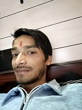 Snapshot of Tarun_0026 chatting on March 14, 2025, 1:46 pm Tarun 0026 online show from March 14, 2025, 1:46 pm