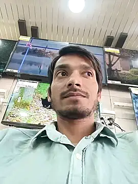 Snapshot of Tarun_0026 chatting on March 16, 2025, 8:54 am Tarun 0026 online show from March 16, 2025, 8:54 am