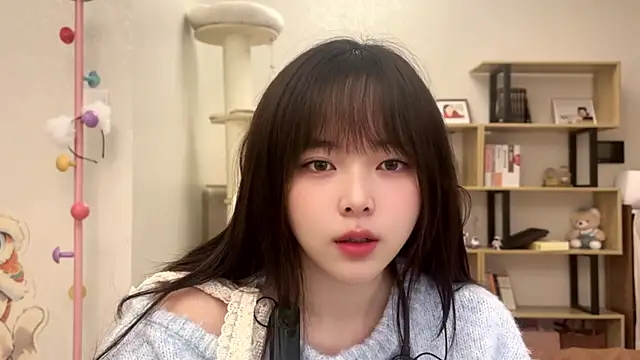 Chenjing0 online show from November 2, 2025, 2:49 am