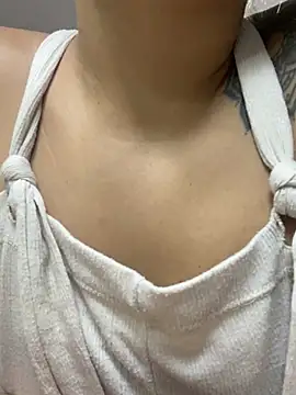 Snapshot of kata_james chatting on February 15, 2026, 12:26 pm kata james online show from February 15, 2026, 12:26 pm