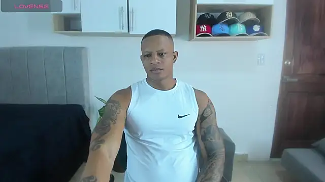 Josep Ston online show from October 26, 2025, 11:43 am