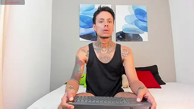 Emilio Wolf online show from January 23, 2025, 10:43 am