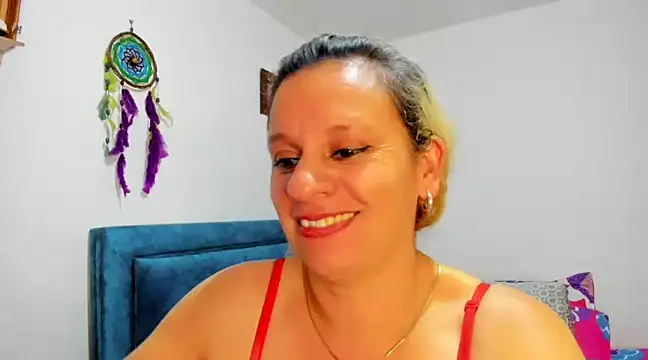 sofi saliva2511 online show from February 28, 2025, 8:07 pm