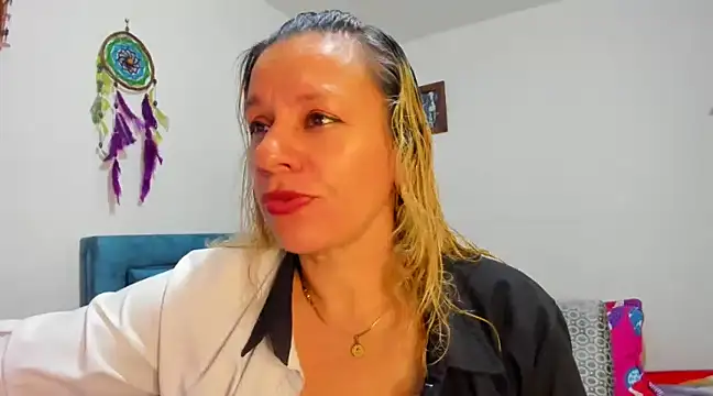 sofi saliva2511 online show from March 10, 2025, 6:23 pm