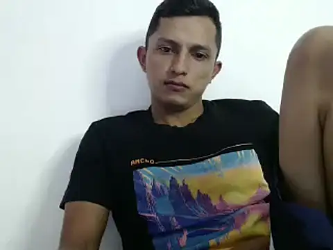 Snapshot of diegojap1105 chatting on January 8, 2025, 2:56 pm diegojap1105 online show from January 8, 2025, 2:56 pm