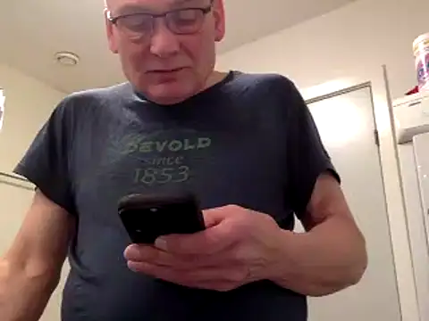 Parleg2 online show from February 5, 2026, 6:04 pm