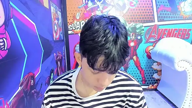 jisuscat online show from February 13, 2025, 1:26 pm