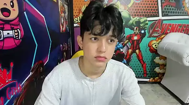 jisuscat online show from March 14, 2025, 10:49 pm