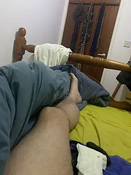 Hotrod20248 online show from February 15, 2025, 3:20 am