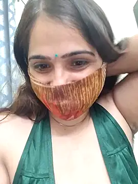 shreya1765 online show from October 3, 2025, 11:23 am