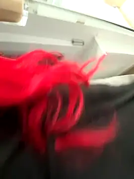 Mia-Fuchs online show from September 25, 2025, 6:30 am