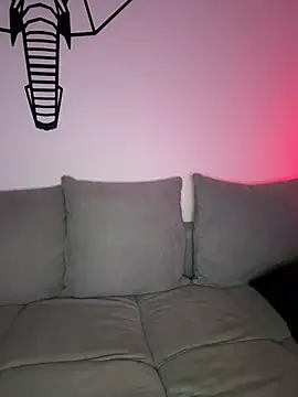 Mia-Fuchs online show from February 27, 2025, 1:41 am