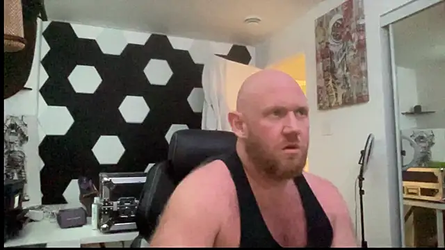 Snapshot of ozmit chatting on January 11, 2025, 8:43 pm ozmit online show from January 11, 2025, 8:43 pm