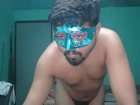 Snapshot of Desi_Heat chatting on May 20, 2026, 4:04 pm Desi Heat online show from May 20, 2026, 4:04 pm