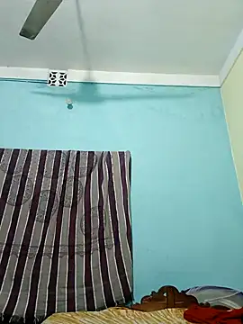 Snapshot of _MilkyBar chatting on February 11, 2025, 7:16 pm MilkyBar online show from February 11, 2025, 7:16 pm