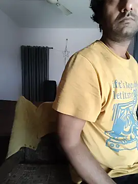 MAGNETICDADDY8 online show from March 26, 2026, 7:50 am