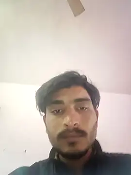 MAGNETICDADDY8 online show from November 27, 2025, 8:04 am