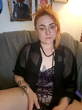 Snapshot of inky_ginge chatting on October 6, 2025, 8:42 pm inky ginge online show from October 6, 2025, 8:42 pm
