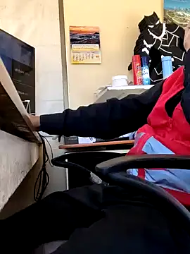 securityhot online show from January 11, 2025, 4:57 pm