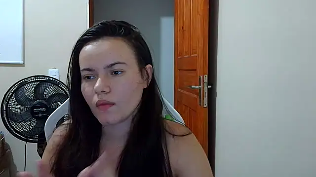 camillebr online show from February 20, 2025, 11:54 pm