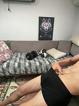 yanlizkurt01 online show from July 1, 2026, 3:12 pm