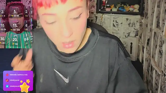 NickiYoung online show from May 28, 2026, 2:12 pm