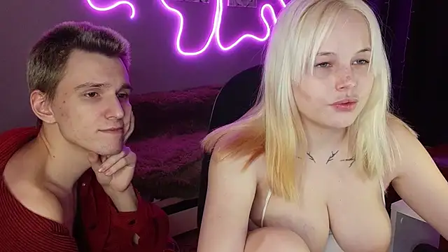 Mia Mason online show from March 7, 2025, 6:22 pm