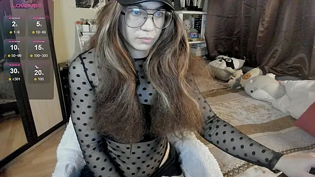 Snapshot of alexiamaleax chatting on November 8, 2025, 4:05 am alexiamaleax online show from November 8, 2025, 4:05 am