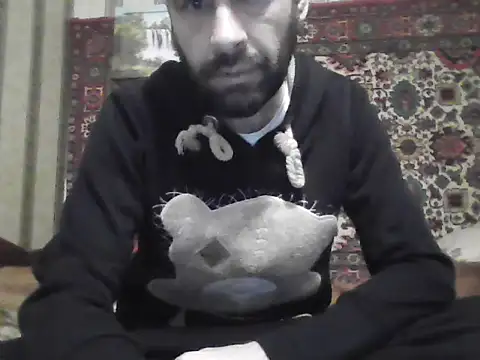 AlferezzSolvajo online show from November 12, 2025, 7:01 am