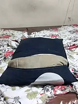 Snapshot of mallupriyapriya chatting on March 14, 2025, 8:53 am mallupriyapriya online show from March 14, 2025, 8:53 am