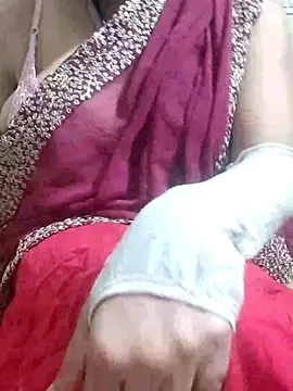 Snapshot of mallupriyapriya chatting on February 12, 2025, 7:23 am mallupriyapriya online show from February 12, 2025, 7:23 am