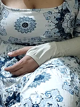 Snapshot of mallupriyapriya chatting on March 11, 2025, 7:14 pm mallupriyapriya online show from March 11, 2025, 7:14 pm