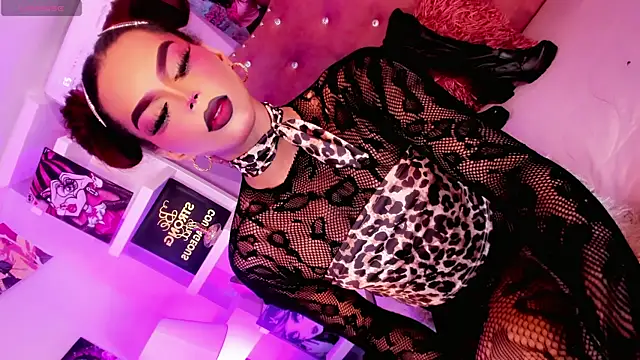 Snapshot of Diva_Smith02 chatting on July 12, 2026, 11:11 am Diva Smith02 online show from July 12, 2026, 11:11 am