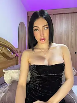 Maddy Jones online show from March 29, 2026, 9:49 pm