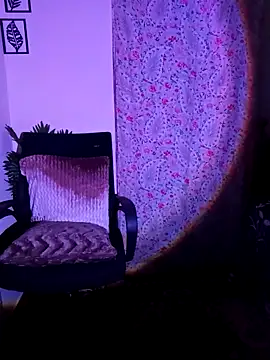 Angelnirvanaa online show from December 1, 2025, 4:19 pm