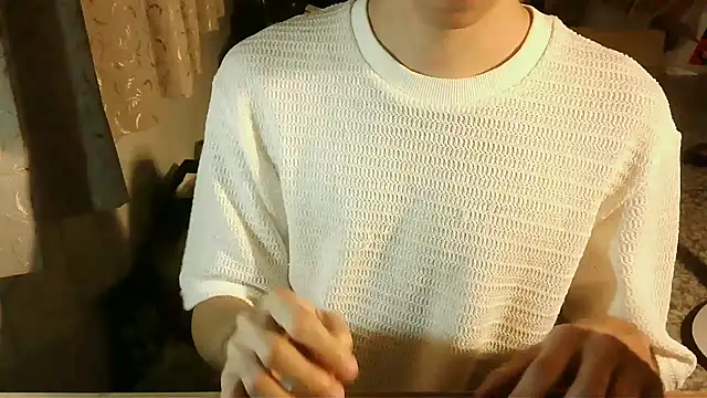 Snapshot of KYU890428 chatting on January 18, 2026, 4:10 pm KYU890428 online show from January 18, 2026, 4:10 pm