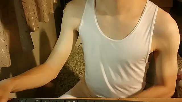 Snapshot of KYU890428 chatting on February 15, 2026, 5:01 pm KYU890428 online show from February 15, 2026, 5:01 pm