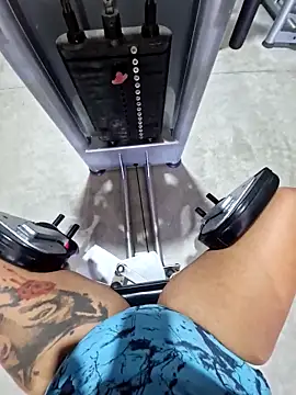 Snapshot of AliceRuivinha2 chatting on September 30, 2025, 12:22 pm AliceRuivinha2 online show from September 30, 2025, 12:22 pm