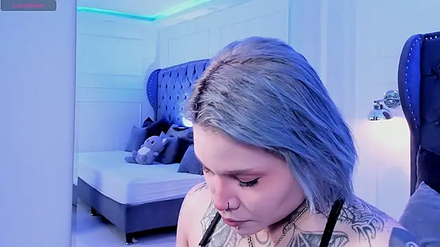 Snapshot of jinxv_nuss chatting on February 3, 2026, 3:04 am jinxv nuss online show from February 3, 2026, 3:04 am